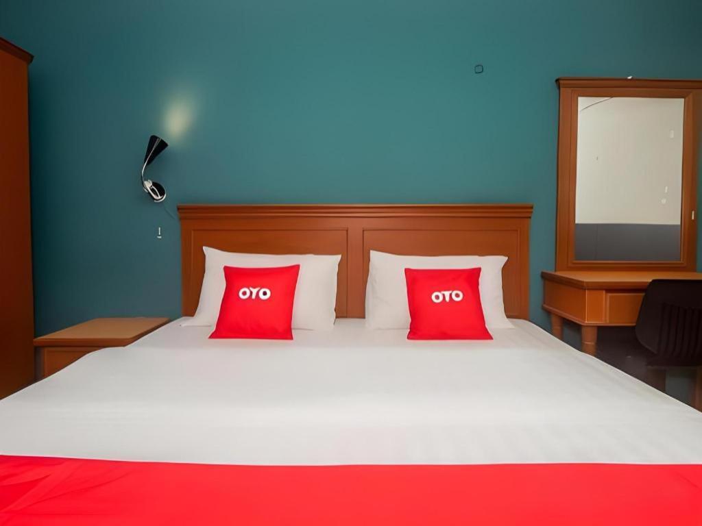 River Park Hotel Sibu Eksteriør bilde
