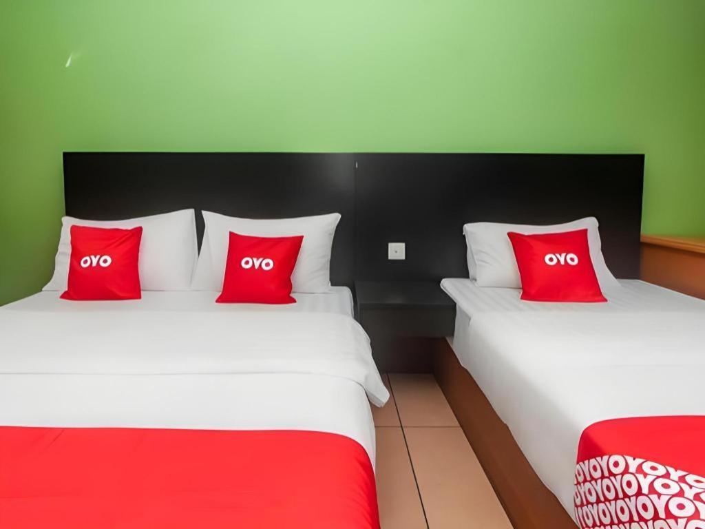 River Park Hotel Sibu Eksteriør bilde