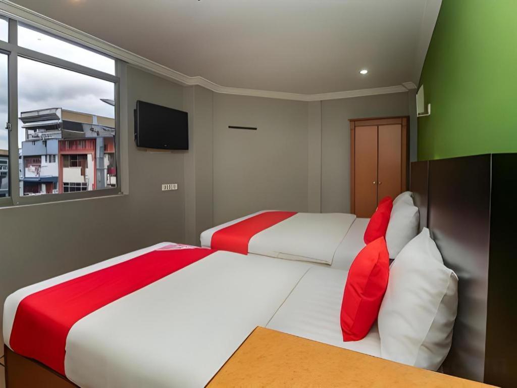River Park Hotel Sibu Eksteriør bilde