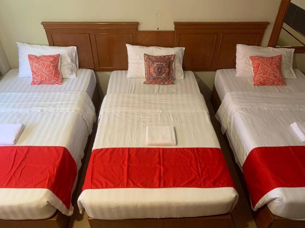River Park Hotel Sibu Eksteriør bilde