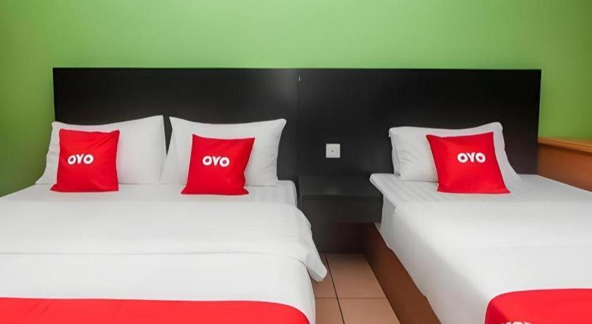 River Park Hotel Sibu Eksteriør bilde
